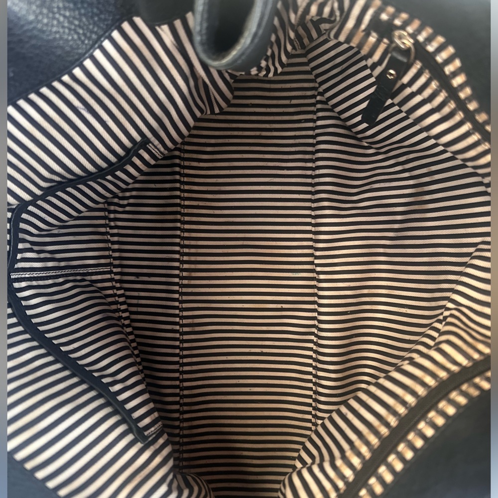 KATE SPADE Cobble Hill Black Pebbled Leather Expandable Tote - Picture 13 of 15